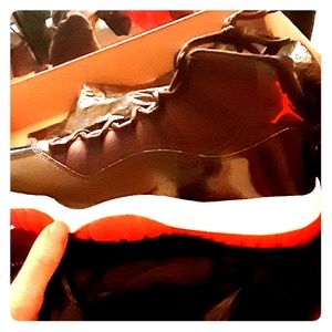 Nike air Jordan retro 11s